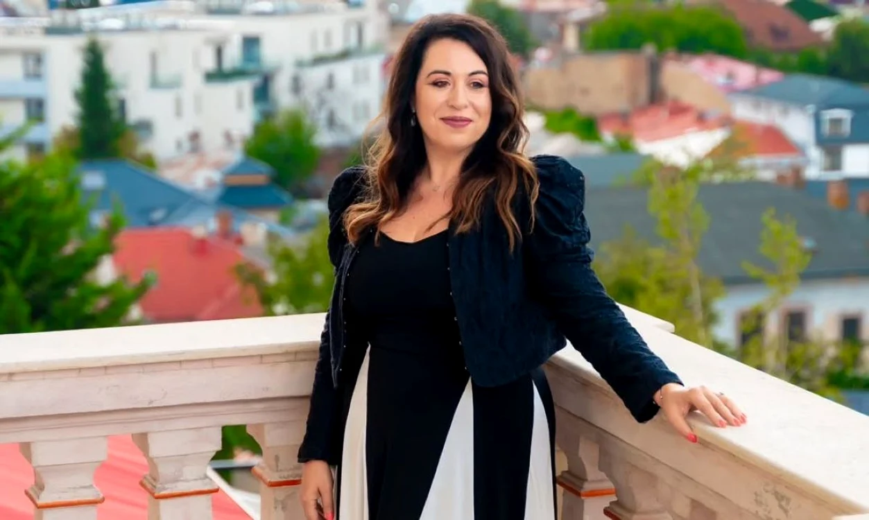 Oana Roman, sursa arhivă Click.ro