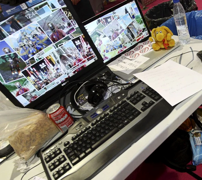 
    Numărul de fişiere infectate în prima jumătate a lui ianuarie 2010 este mai mare faţă de luna decembrie 2009.  