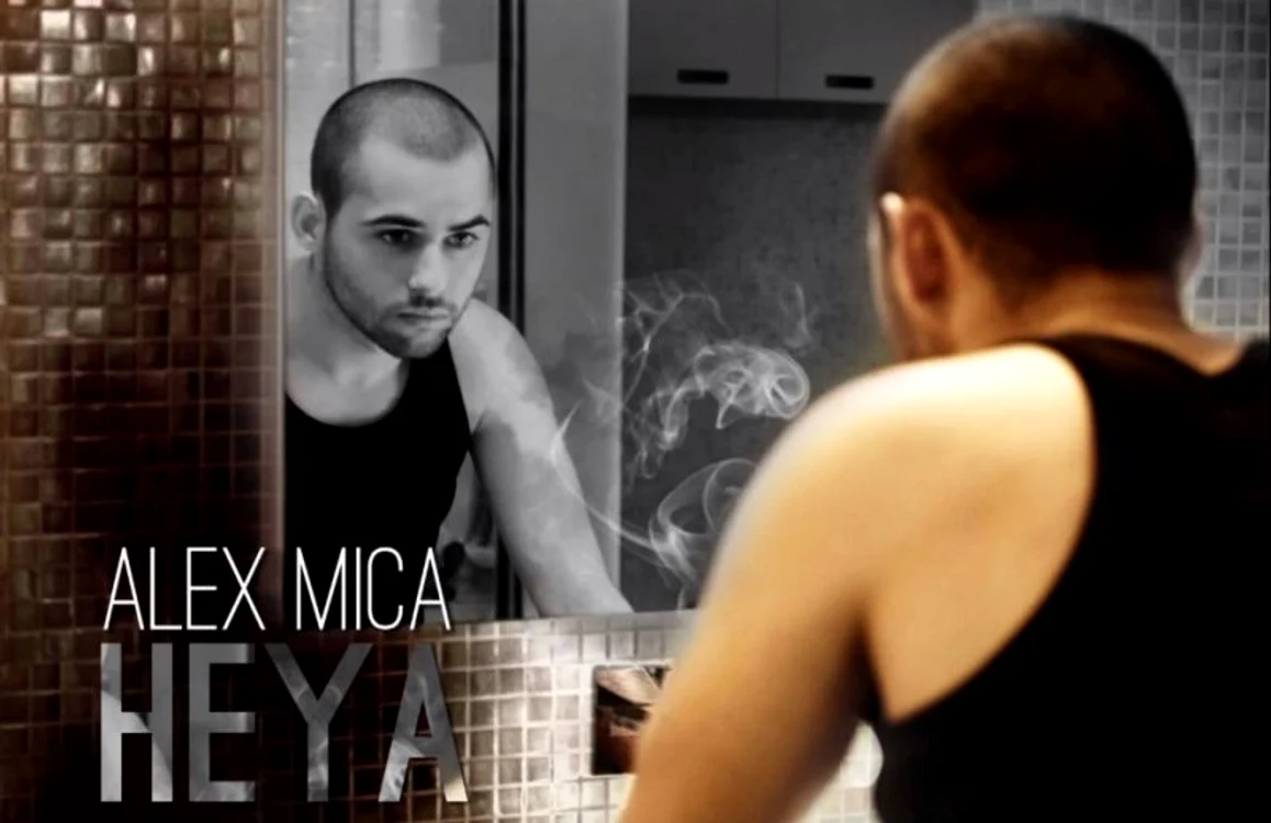 
    Coperta single-ului «Heya» - Alex Mica.  