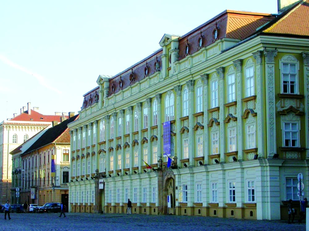 Timisoara Palatul Baroc JPG jpeg