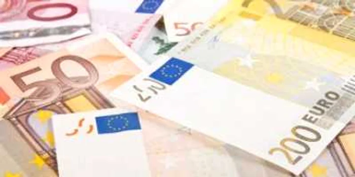 Ia urma banilor inteligenţi