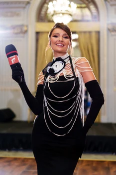 Olivia Păunescu la gala Soirees de la Mode