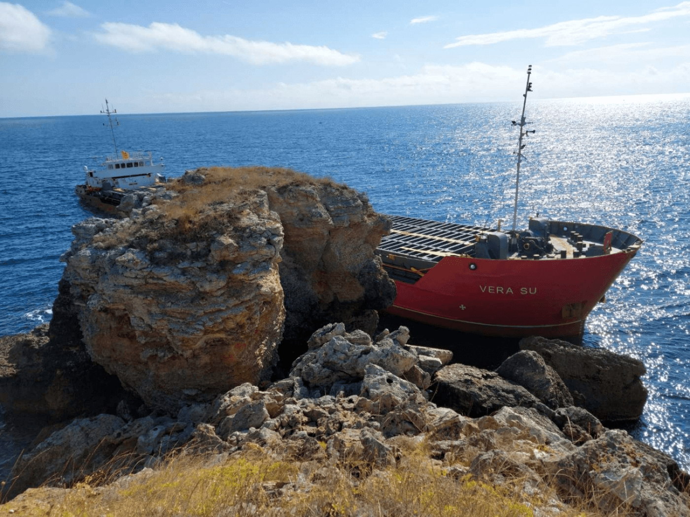 goodbye Oxide In honor Vaporul cu uree eşuat pe coasta Bulgariei, în zona Tyulenovo - Kamen Bryag, a fost declarat scufundat. Riscul unei catastrofe ecologice este maxim | adevarul.ro goodbye Oxide In honor Vaporul cu uree eşuat pe coasta Bulgariei, în zona Tyulenovo - Kamen Bryag, a fost declarat scufundat. Riscul unei catastrofe ecologice este maxim | adevarul.ro