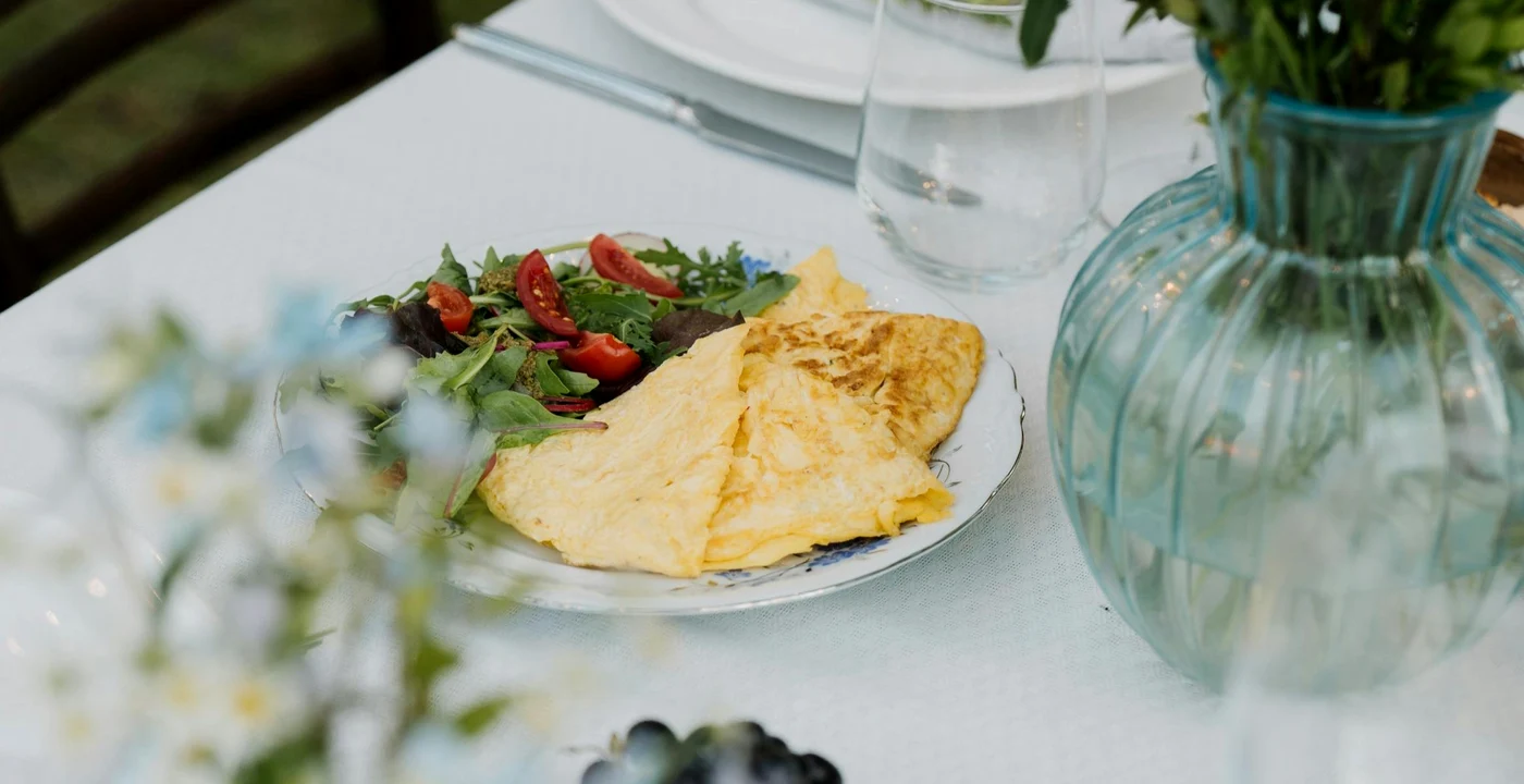 Ingredientul secret pentru o omletă cremoasă şi gustoasă / foto: Pexels