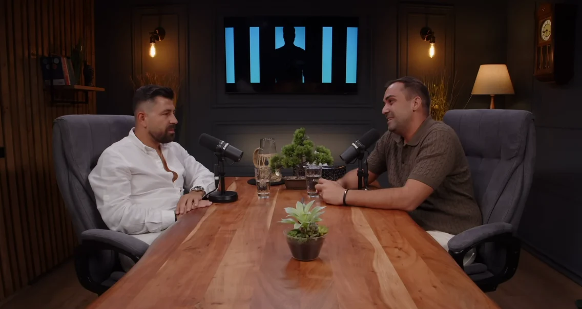 Marian Grozavu, de la „Insula Iubirii” la podcastul „În mintea unui CEO”. FOTO: captură de ecran