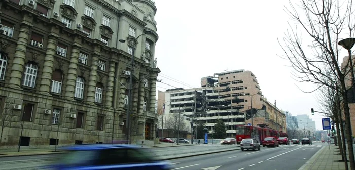 Sârbii au transformat clădirile bombardate în obiective turistice