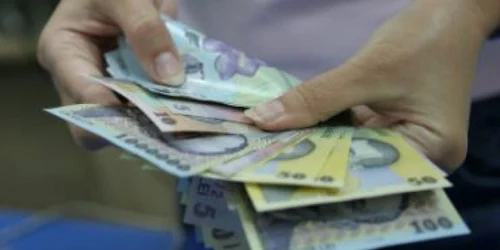 GarantiBank reduce dobânzile la creditele noi pentru populaţie, în lei şi euro