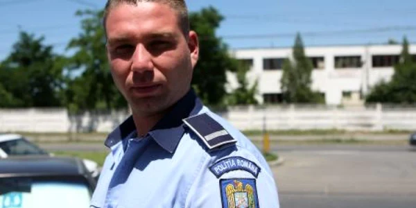 Daniel Ilina susţine că nu se mai poate descurca cu banii, iar din această cauză a ales să îşi dea demisia 