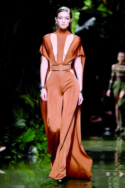 tendinte rochie balmain getty