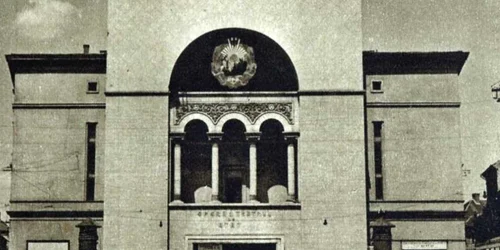 Timişoara anilor '50 FOTO "Timişoara socialistă"-Emil Banciu