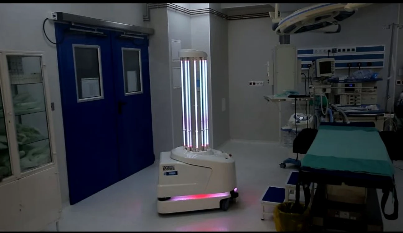 Curăţenie cu inteligenţă artificială FOTO Captură video