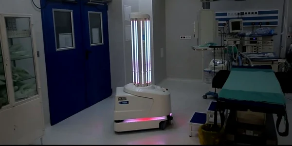 calarasi robotul de la spital