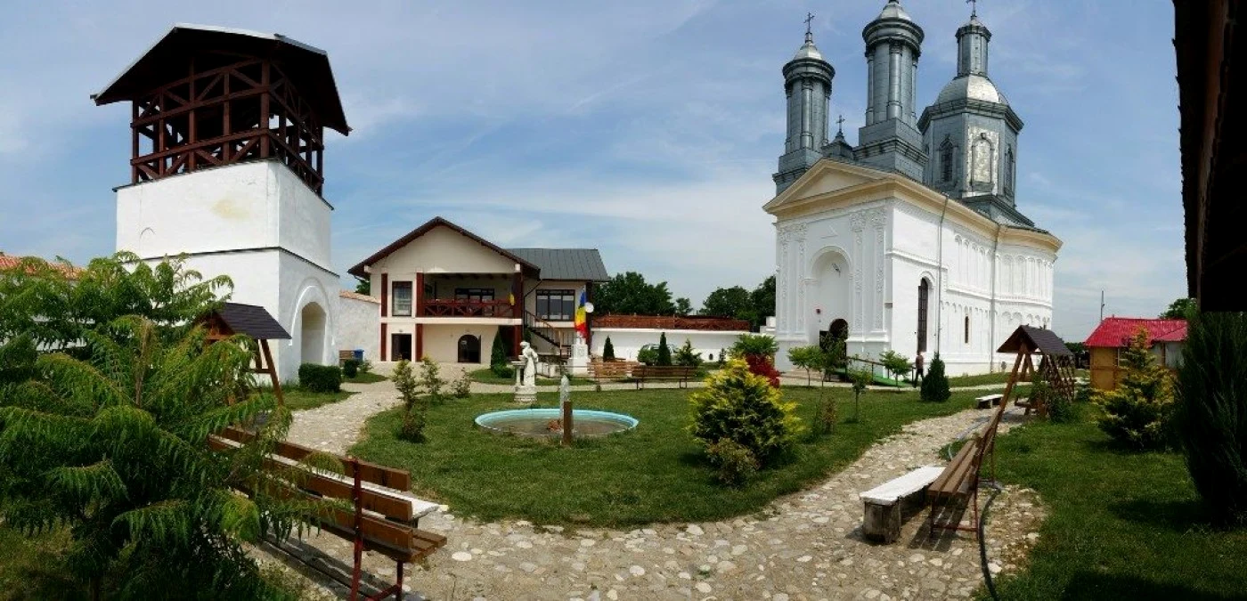 Complexul medieval va fi resfinţit pe 9 octombrie FOTO: Facebook/ Biserica Negoieşti