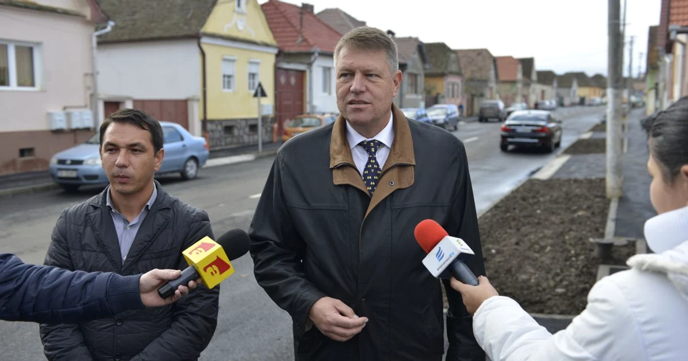 Strada a fost redeschisa de primarul Klaus iohannis
