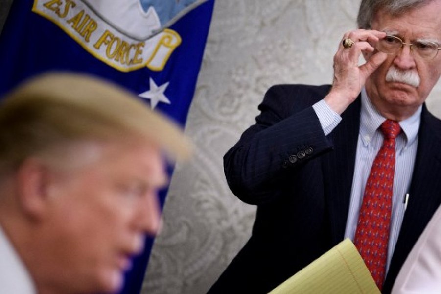 Bătălie electorală exacerbată la modul american sau predicție super-gravă în deplină cunoștință de cauză?
