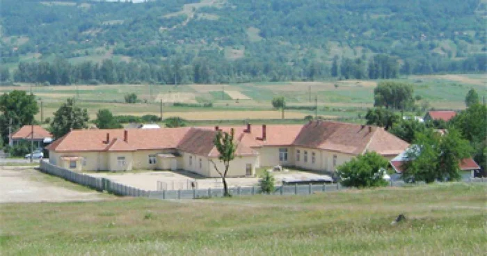 Unităţile  de învăţământ, nepregătite