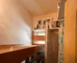 O garsonieră în care abia încape un pat, scoasă la vânzare Foto: Imobiliare.ro