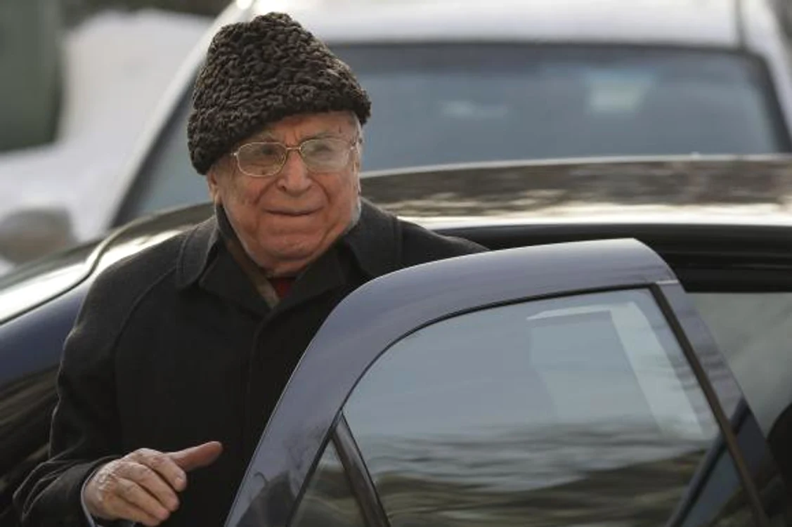 
    Ion Iliescu va fi judecat în Dosarul Revoluției la 89 de ani  