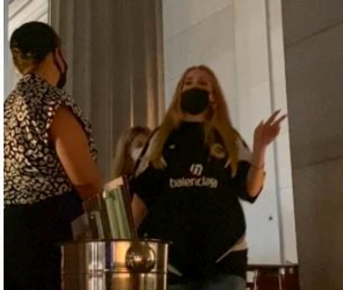 Nu se mai ascundeFoto: Profimedia