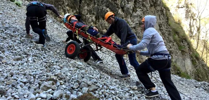 Salvatorii montani intervin în acest moment FOTO Arhivă