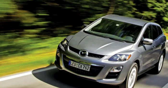 Mazda CX-7 facelift este prezentă în showroomurile din România