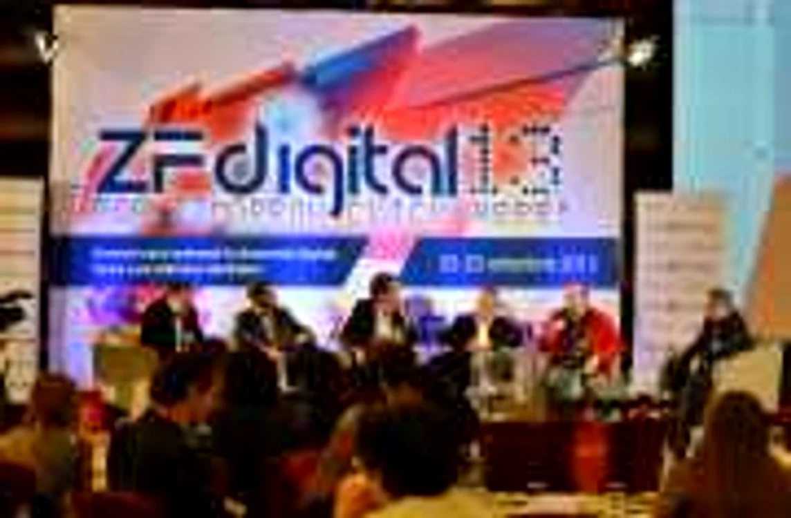 Discuţie despre antreprenoriat la ZF Digital13. FOTO Răzvan Băltăreţu/Adevăru;
