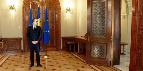 Primirea ministrului Forțelor Armate din Republica Franceză Sébastien Lecornu SURSĂ: Presindecy