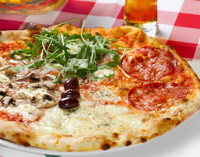 pizza 4 umpluturi shutterstock 132953960 jpeg