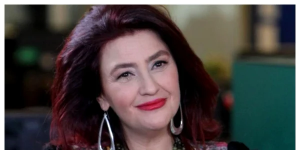 Rona Hartner jpg