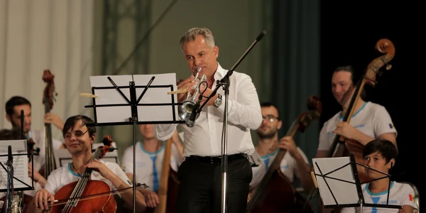 plahotniuc trompeta