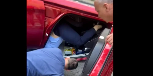 accident defileul jiului, captura video jpg