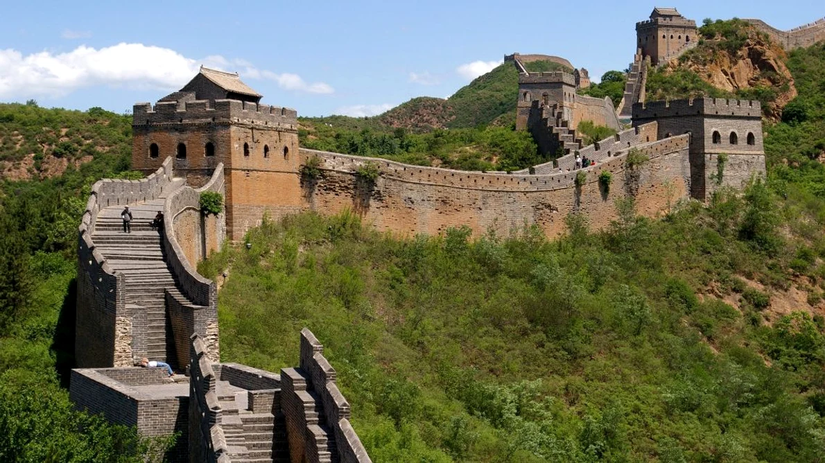 O tăbliță de piatră din timpul dinastiei Ming, descoperită lângă Marele Zid Chinezesc jpeg