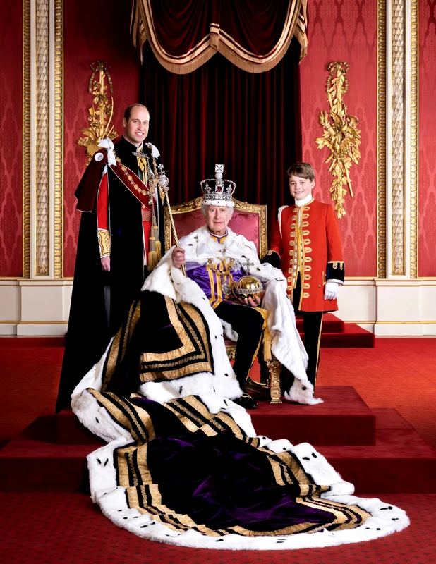 Regele Charles, Prințul William și Prințul George
