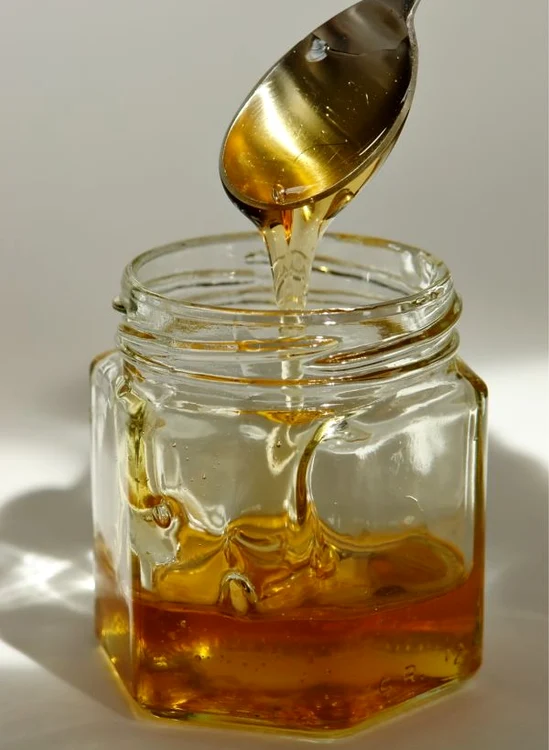 
    Mierea de hrişcă are în compoziţie o cantitate foarte mare de antioxidanţi. (Foto arhivă)  