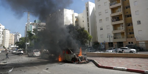 Racheta cazuta la Ashkelon in Israel FOTO EPA EFE jpg