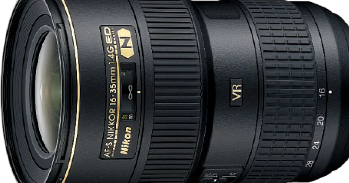 Nikon - noi obiective superangulare
