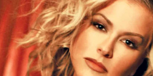 VIDEO Anastacia, „micuţa doamnă cu voce mare“