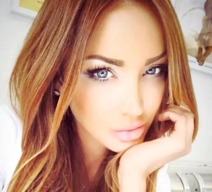 Bianca DrăguşanuFacebook