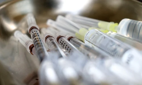 syringe 5057119 1920 jpeg