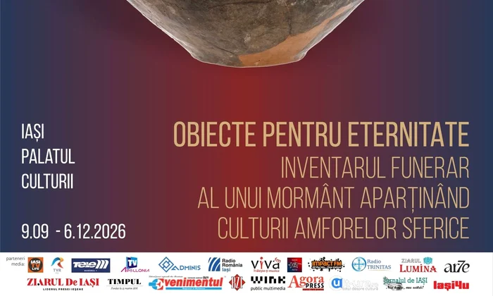 Inventarul funerar al unui mormânt aparținând culturii Amforelor Sferice, expus la Iași
