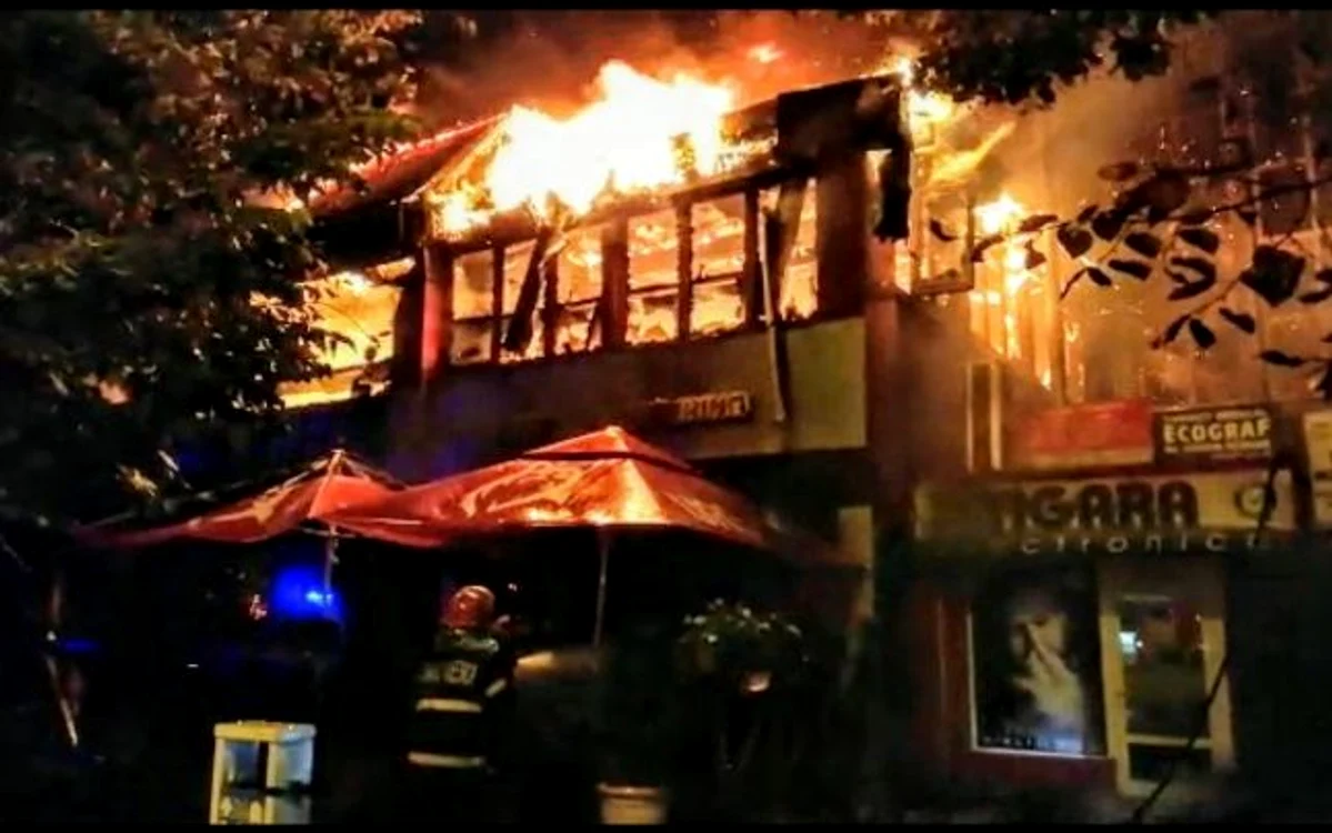 Incendiu la restaurantul Cozy din Galaţi FOTO captură video