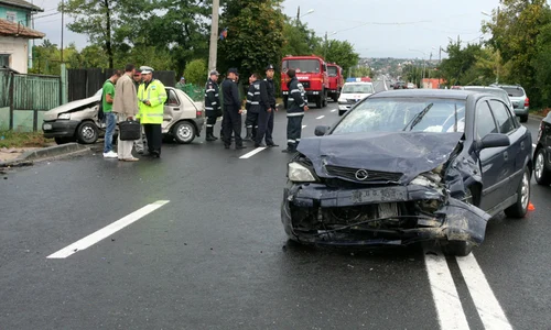 tuzlaaccidentopelrenault15 1312912994 jpeg