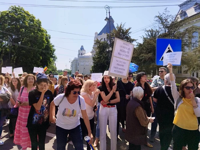 Profesorii au decis continuarea protestelor Foto: Adevărul