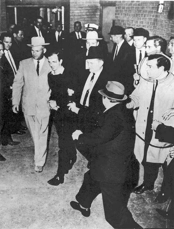 Oswald împușcat de Jack Ruby FOTO Getty Images