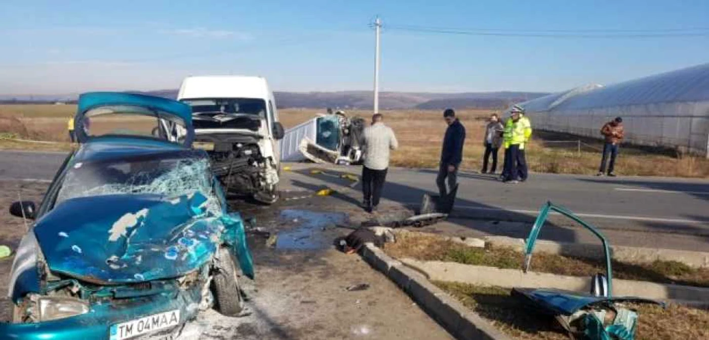 accident hinova mehedinti