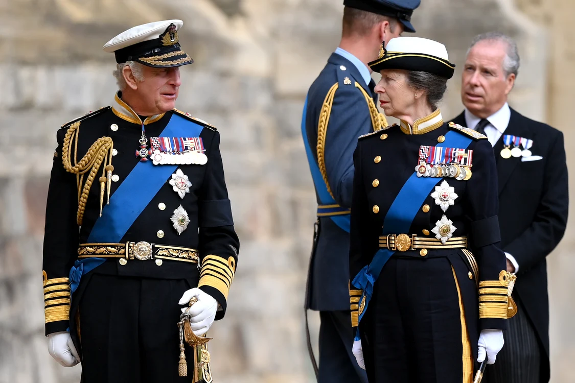 Prințesa Anne și Regele Charles (1) jpg