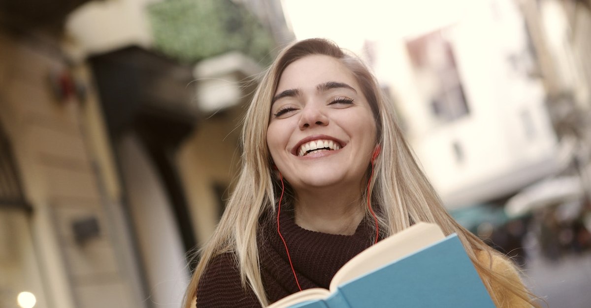 Țara din Europa care angajează bibliotecari fără concurs pentru ocuparea posturilor. Ce salarii oferă