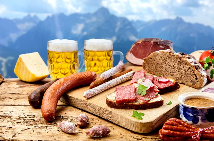 Un dietetician explică ce alimente cresc cu adevărat riscul de cancer. FOTO Shutterstock 