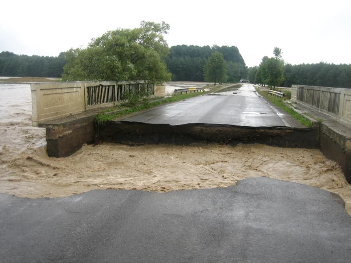 Inundaţii Suceava, iunie 2016 FOTO ISU Suceava