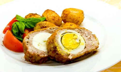 rulada din carne tocata cu oua jpeg